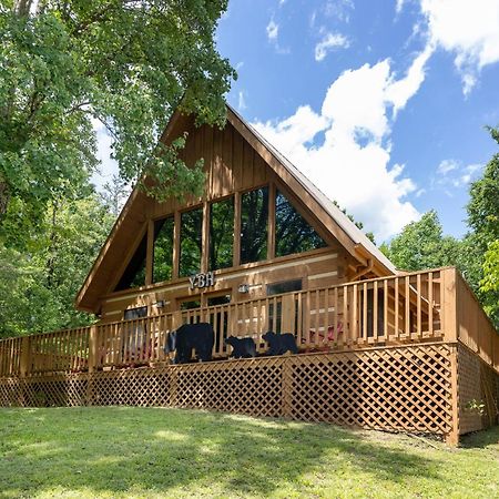 Вилла Yoli Bear Hideaway Севьервилл Экстерьер фото