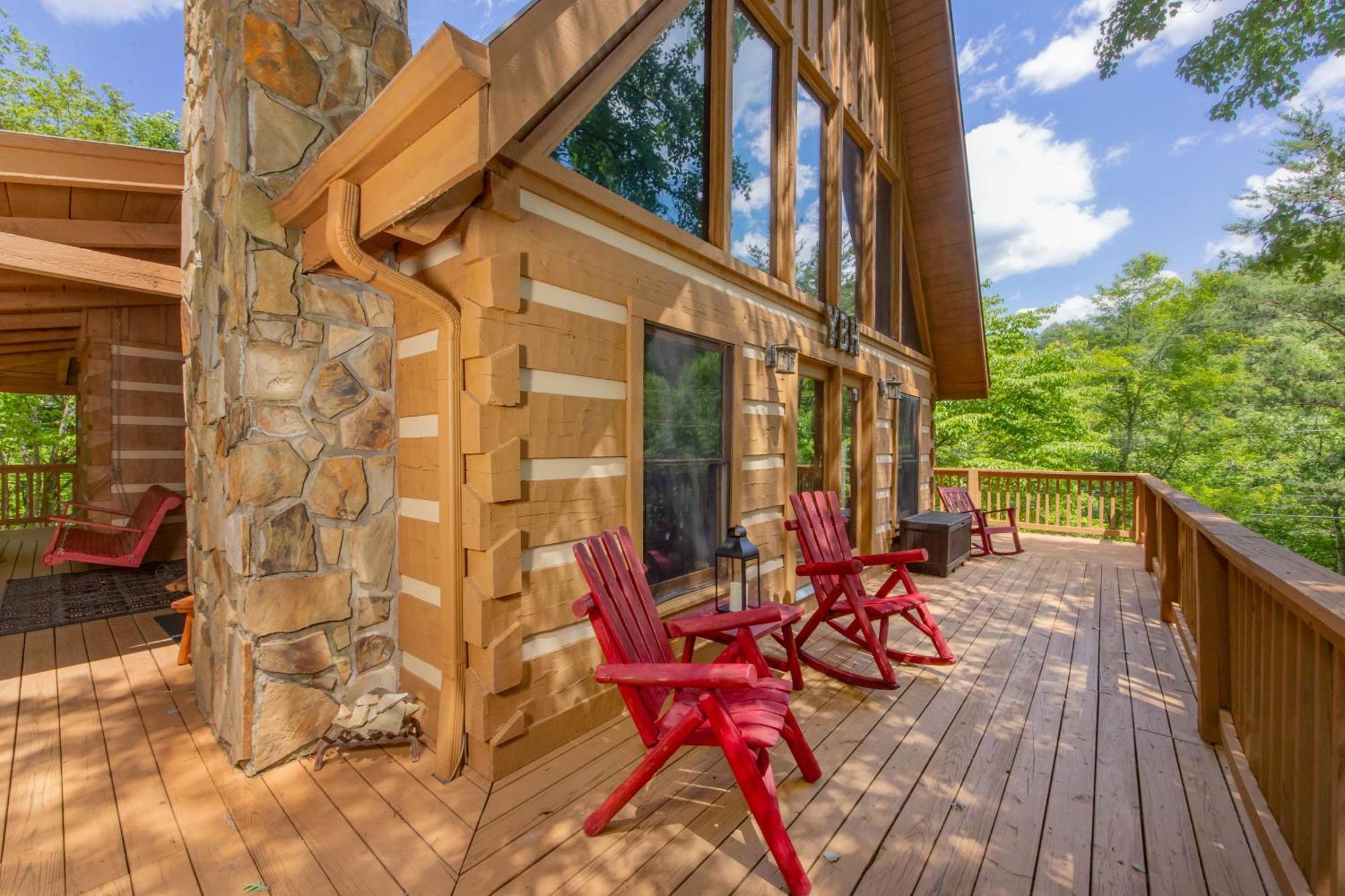 Вилла Yoli Bear Hideaway Севьервилл Экстерьер фото